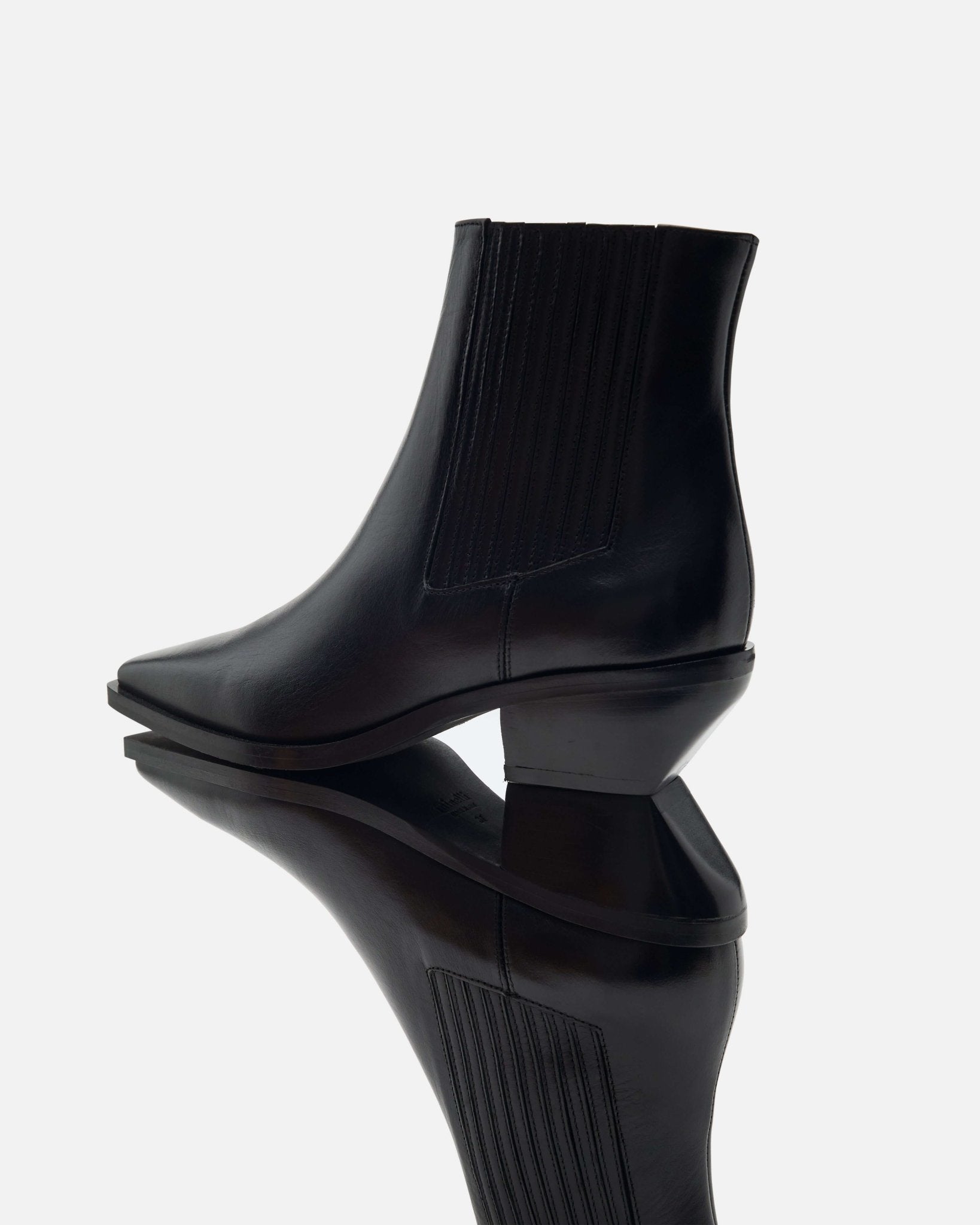 BOTTINES FRESNO NOIR - minelli.fr