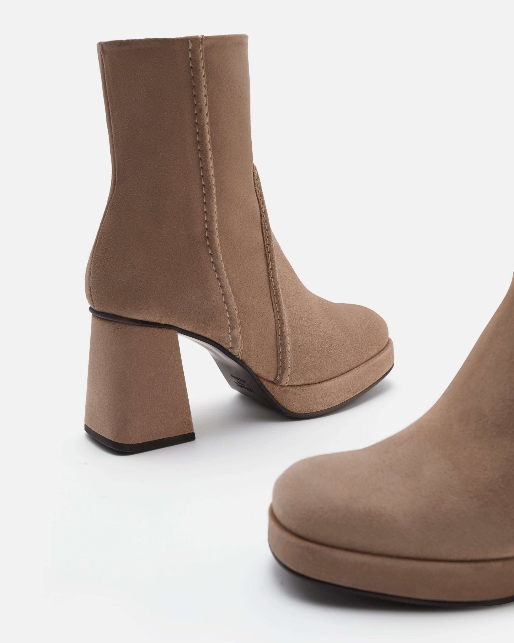 BOTTINES LOTENIA/VEL TAUPE - minelli.fr