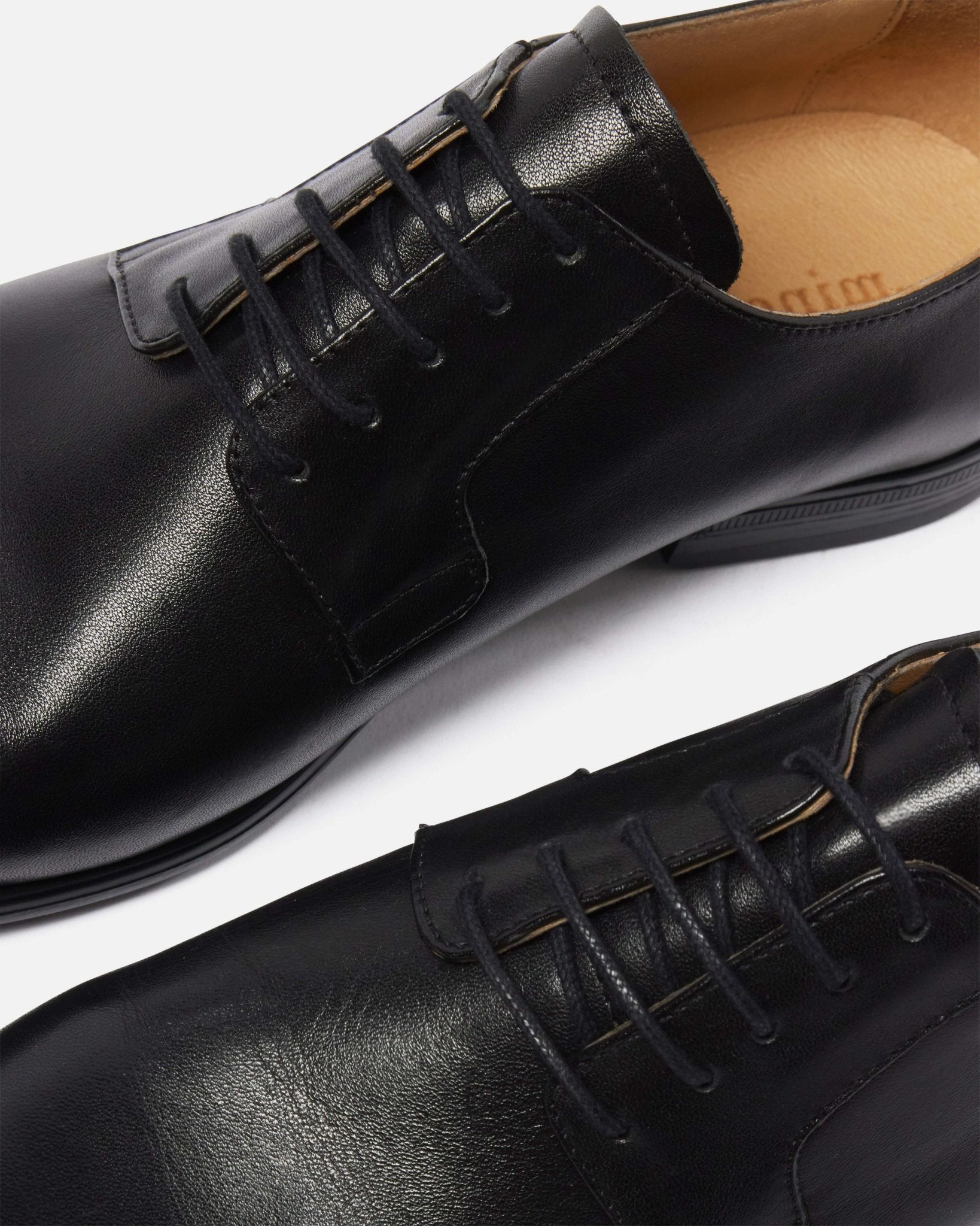 DERBIES ADAM NOIR - minelli.fr