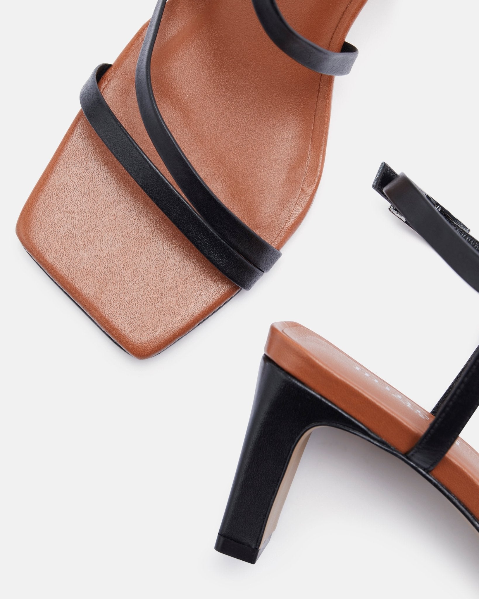 SANDALES KEIKO NOIR COGNAC - minelli.fr