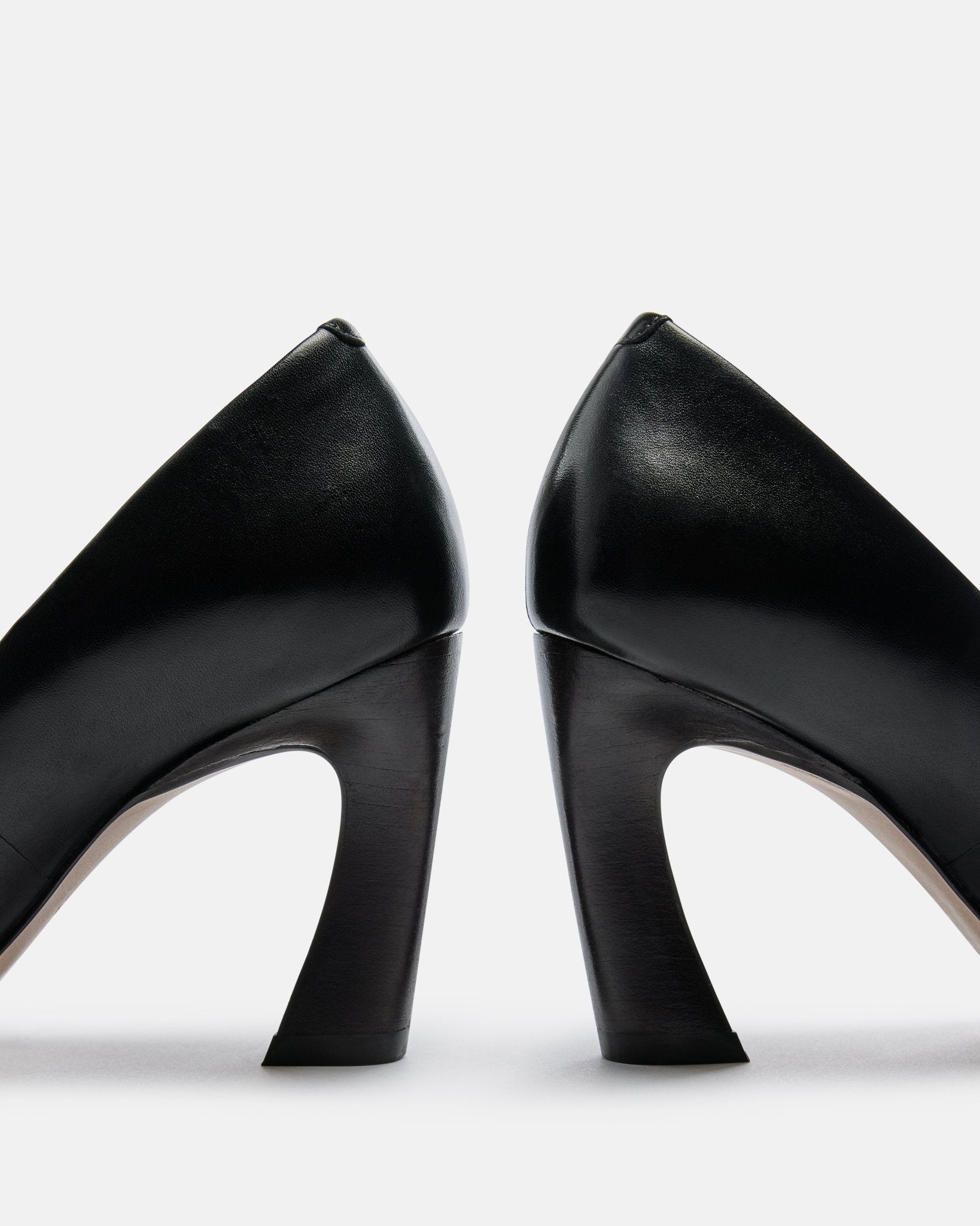 ESCARPINS ASHLEY NOIR - minelli.fr